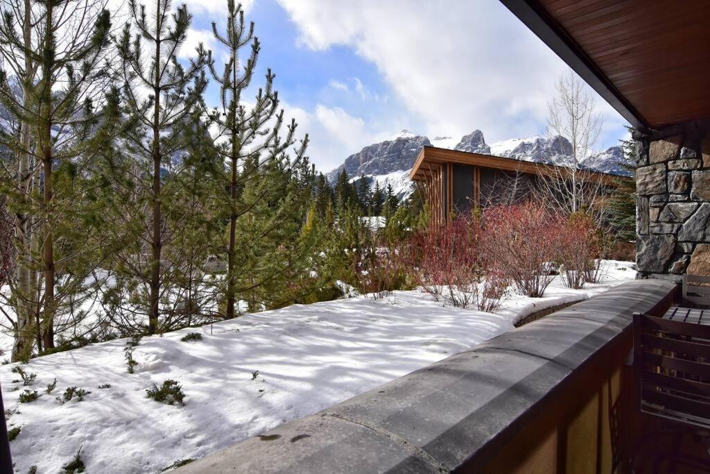 Luxurious Rundle Cliffs Lodge In Spring Creek كانمور المظهر الخارجي الصورة